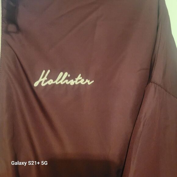 Hollister Womans Windbreaker Cropped Maroon L 1/4 Zip w/ Pockets - Picture 3 of 7